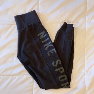Nike leggings